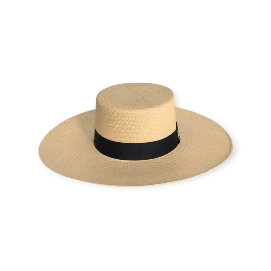 Sombrero Panamá ala ancha Camila blanco con tira negra